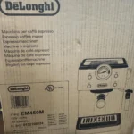 Very easy to wipe down milk spout!