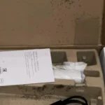 1 star for the condition of the packaging. 4 star for the monitor