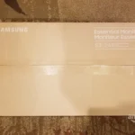 Efficient and Lightweight 24" Samsung Monitor