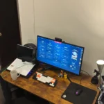 Great monitor. Great stand. Dim brightness / dull colors.